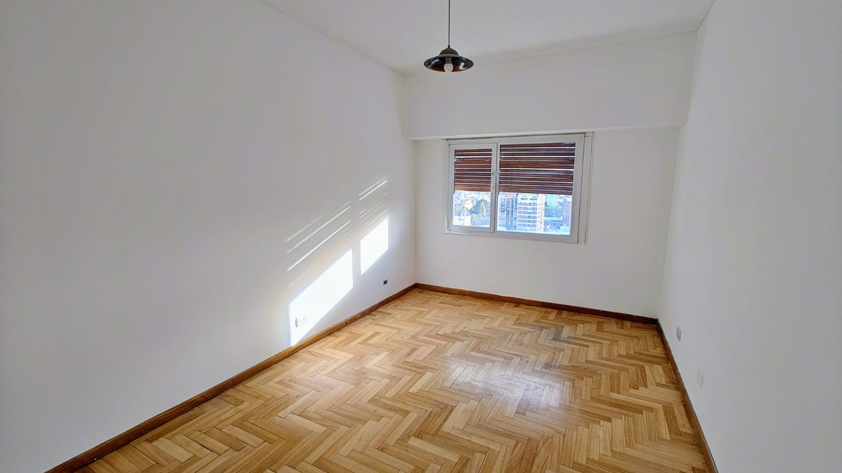 SEMI PISO EN ALQUILER