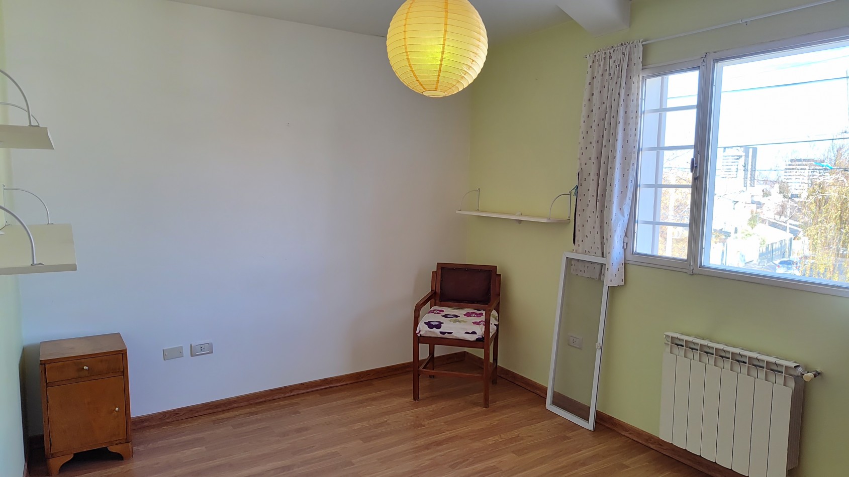 CASA 4 DORMITORIOS EN ALQUILER - SANTA GENOVEVA, NEUQUEN