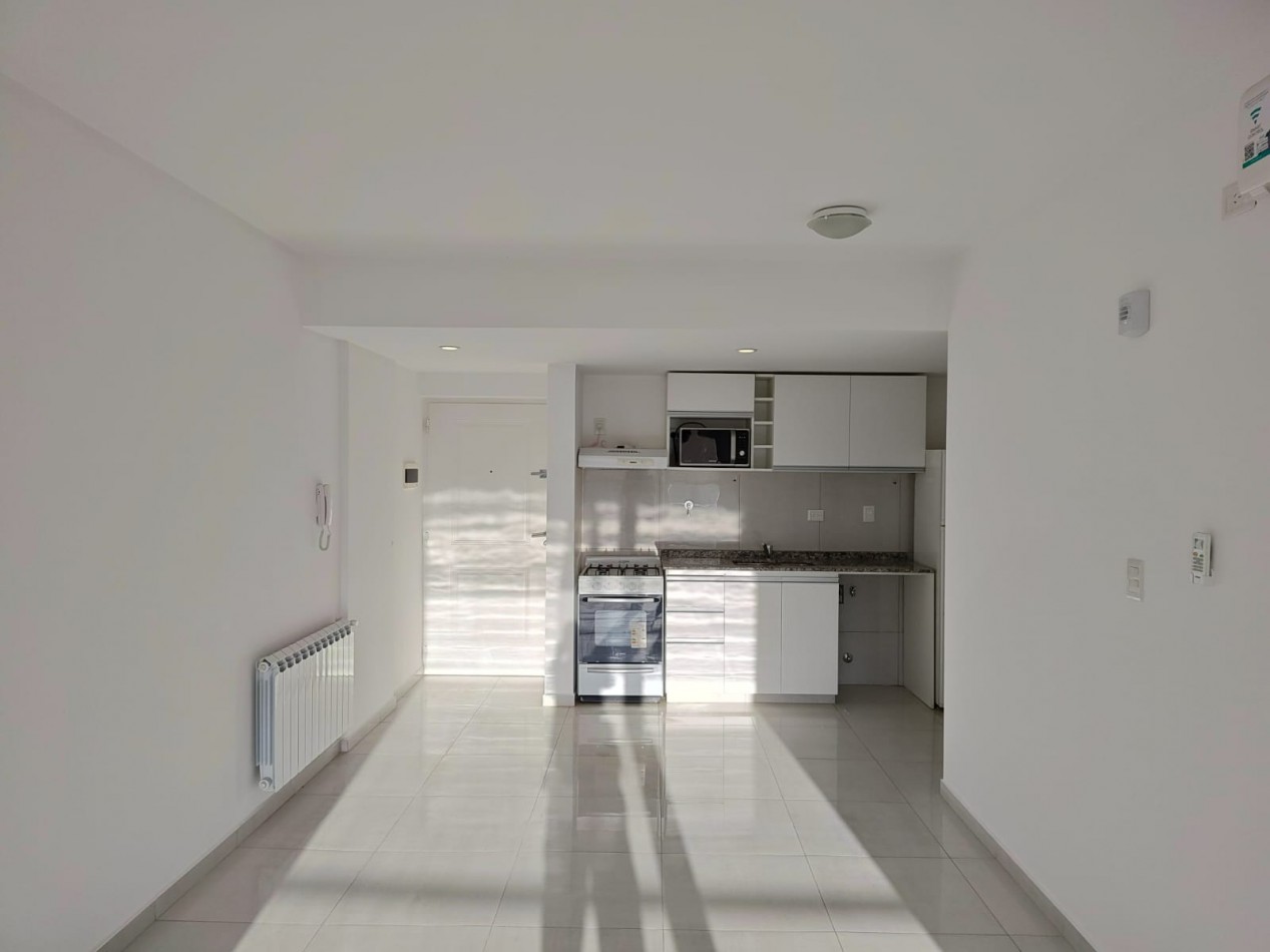 DEPARTAMENTO 1 DORMITORIO CON COCHERA EN ALQUILER