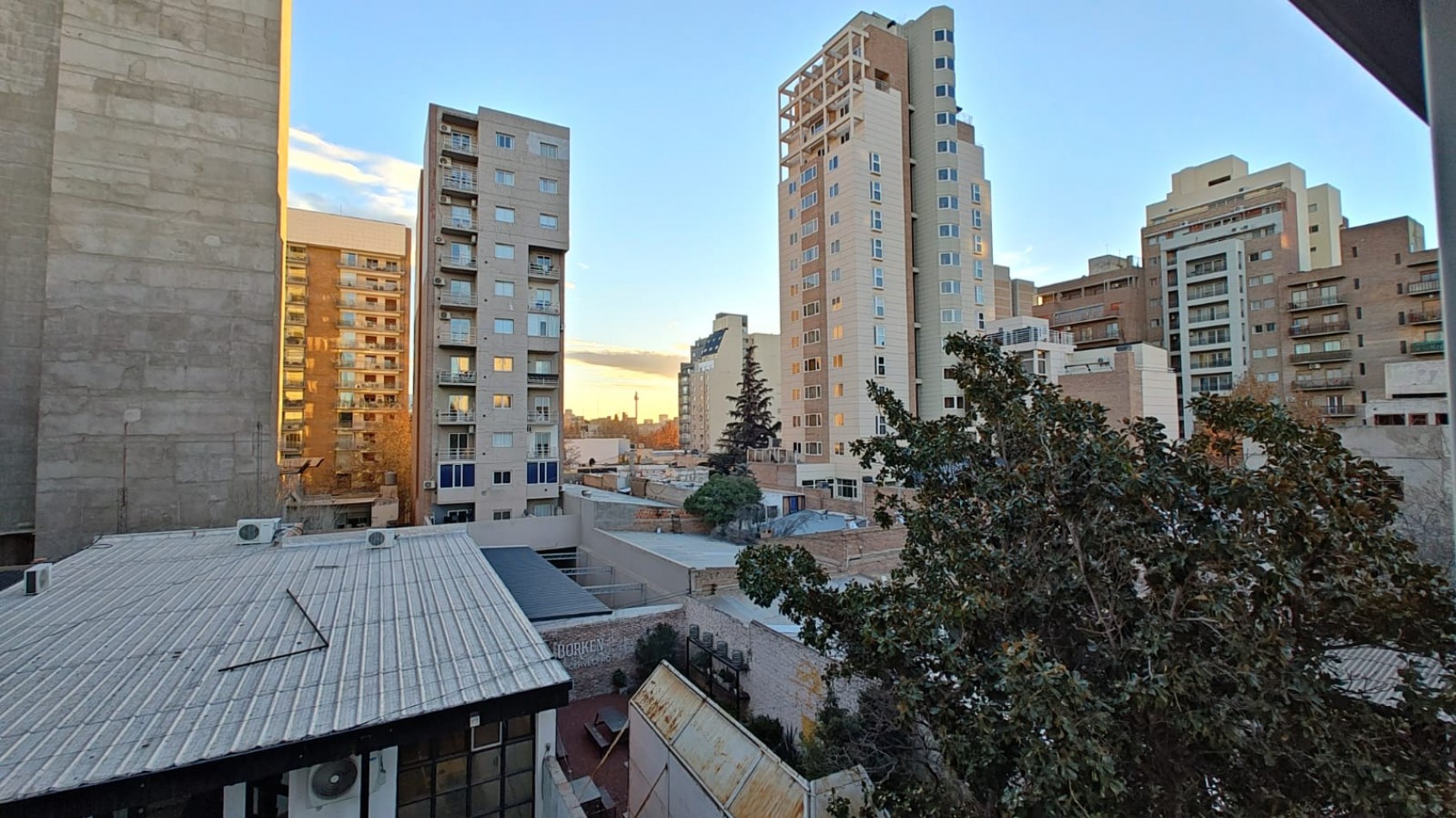 DEPARTAMENTO 1 DORMITORIO - PLENO CENTRO NEUQUEN